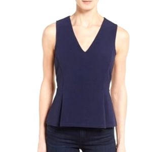 Halogen V-neck Navy Blue Pelpum Top